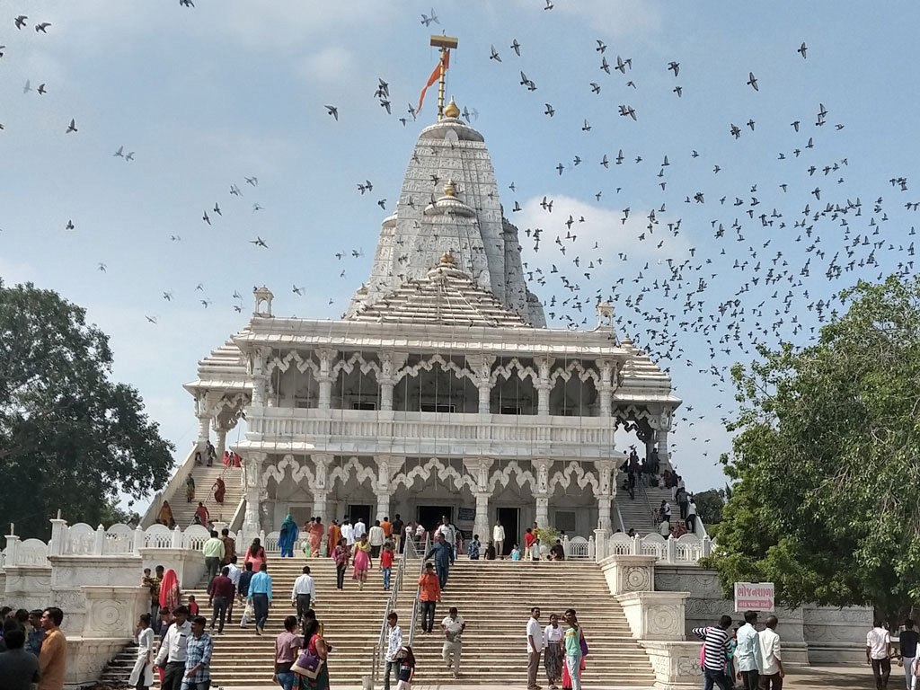 Bagdana Bapa Sitaram Mandir (History, Prasad Timing)