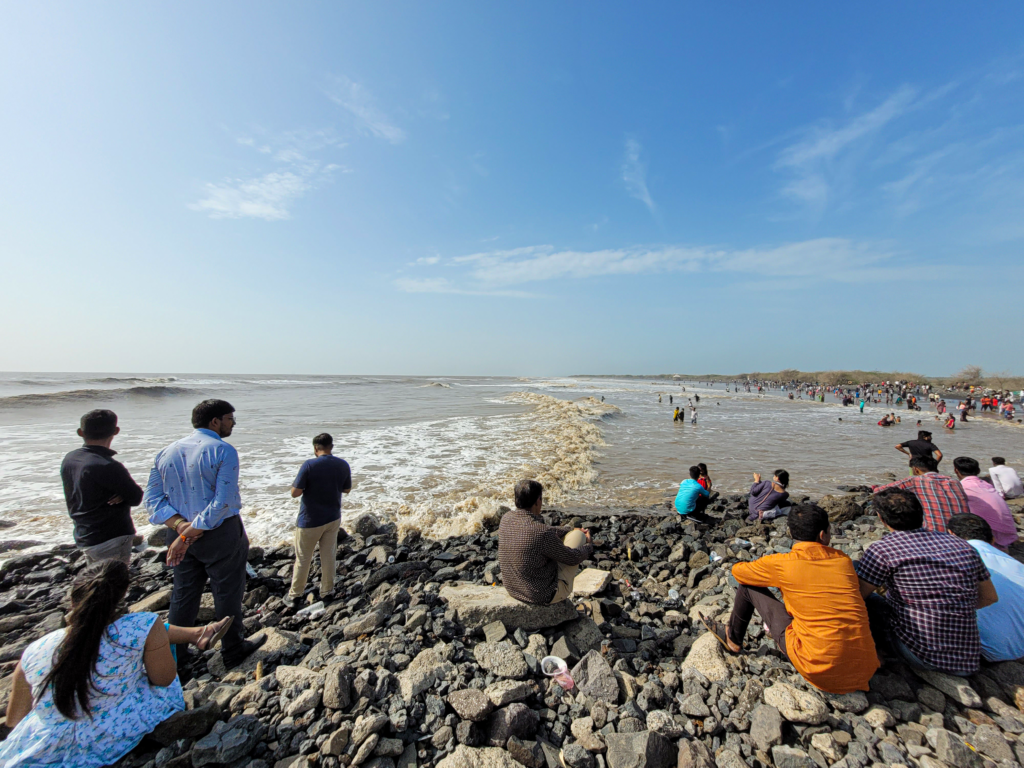 Suvali Beach, Surat (Timing, Fees, Location Guide)